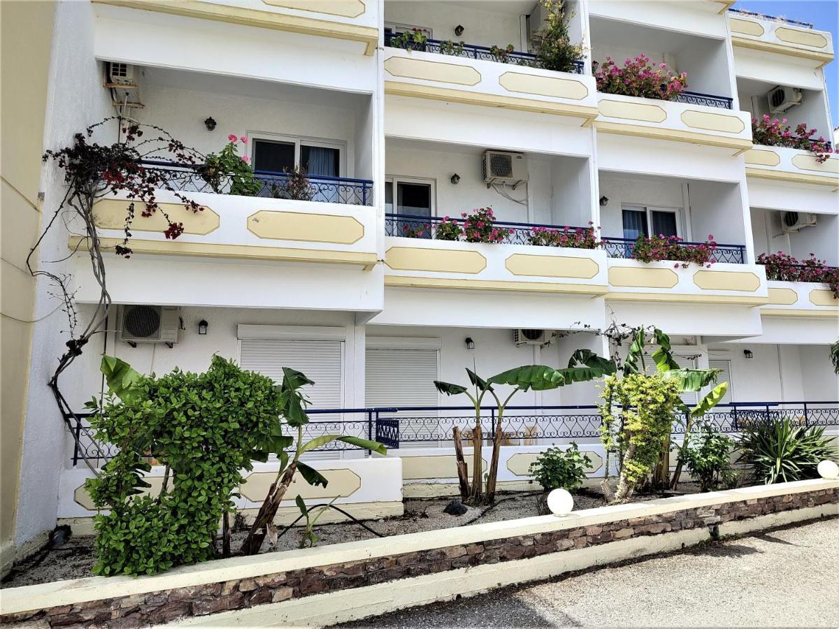 Christiana Hotel Apartments Gennadi Exterior photo
